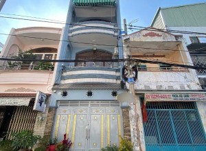 Bán gấp nhà đường Hoà Bình, Tân Phú, 4x19m, 3.5 tấm, 8.1 tỷ