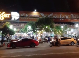 Bán nhà mặt tiền Chế Lan Viên, Tân Phú, 16.5x50m, 85 tỷ, đường 30m