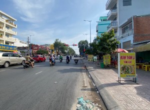 Cho thuê nhà mặt tiền Tên Lửa Mới, Bình Tân, 6.5x16m, 30