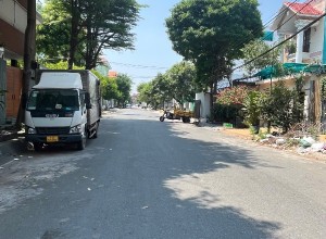 Cho thuê nhà đường 16 Bình Tân Tên Lửa, 6x25m, 12 triệu, gần công viên