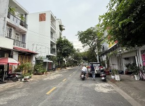 Bán nhà Đường Lê Cao Lãng, Quận Tân Phú, 8x20m, giá rẻ 17.8 tỷ