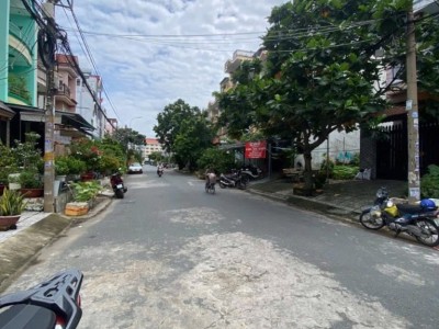Bán đất MT Đường số 12, Quận 8 -  6x18 (108) -  Đất - 7.8 tỷ
