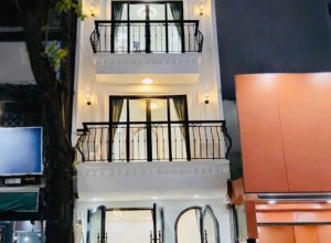 Bán nhà MTKD 26 Văn Cao, P Phú Thạnh, Q Tân Phú - 3.55x3.6 - 2 lầu đẹp - 3.8 tỷ